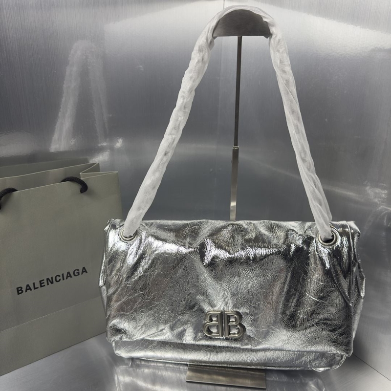 Ba*len*cia*ga top handle bags